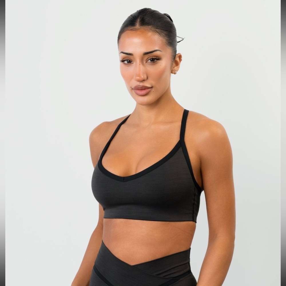 Vitality Daydream V-Bra in Midnight Marl, Size Medium